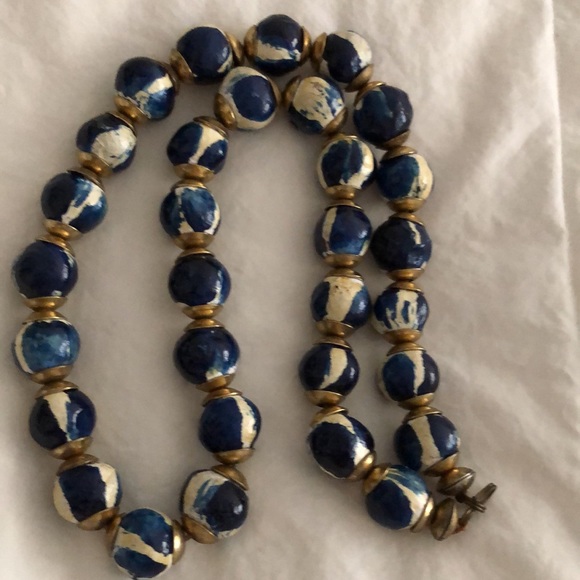 African Bead Necklace 19” hand painted - Picture 4 of 5